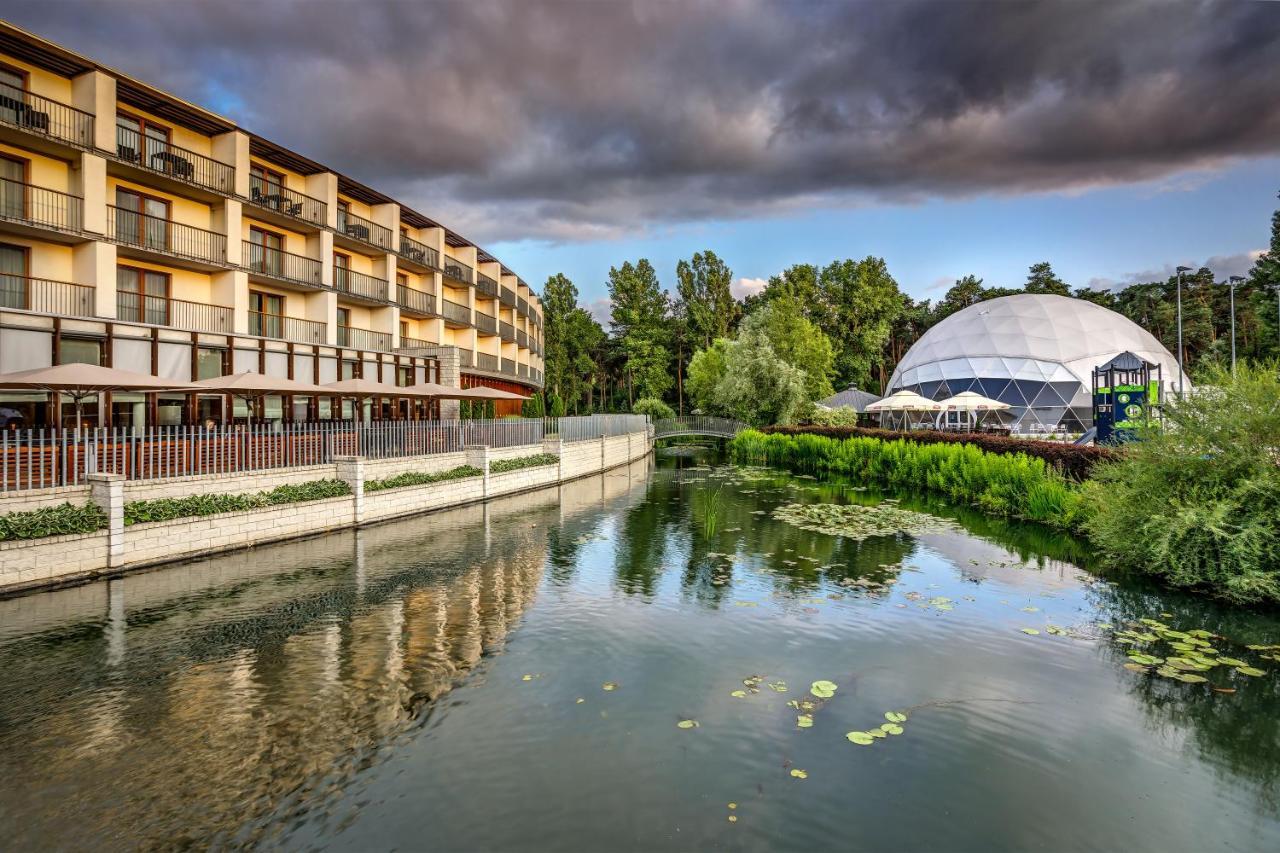 Hotel Warsaw Józefów, An Ihg 4*
