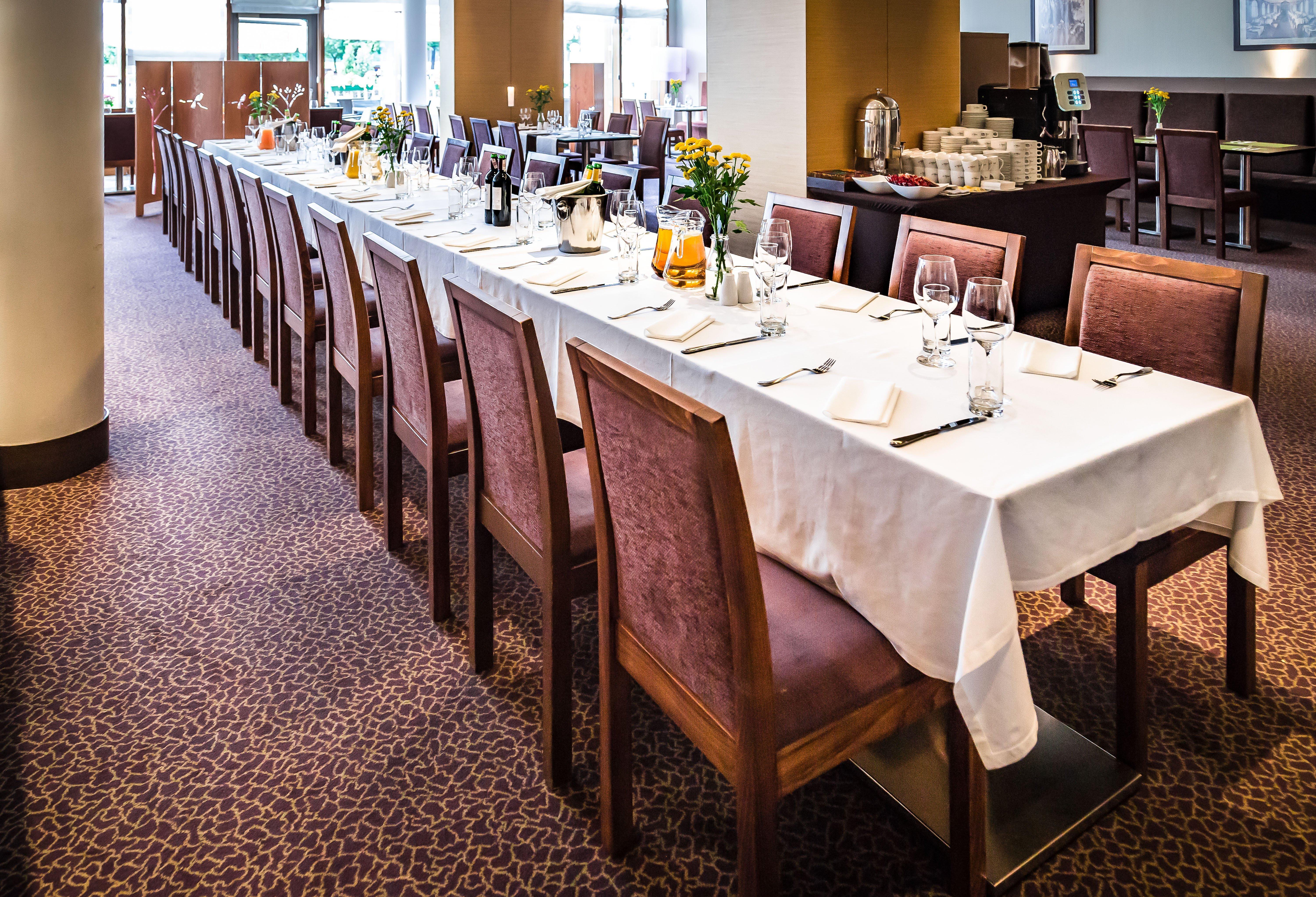 Hotel Warsaw By Ihg 4*